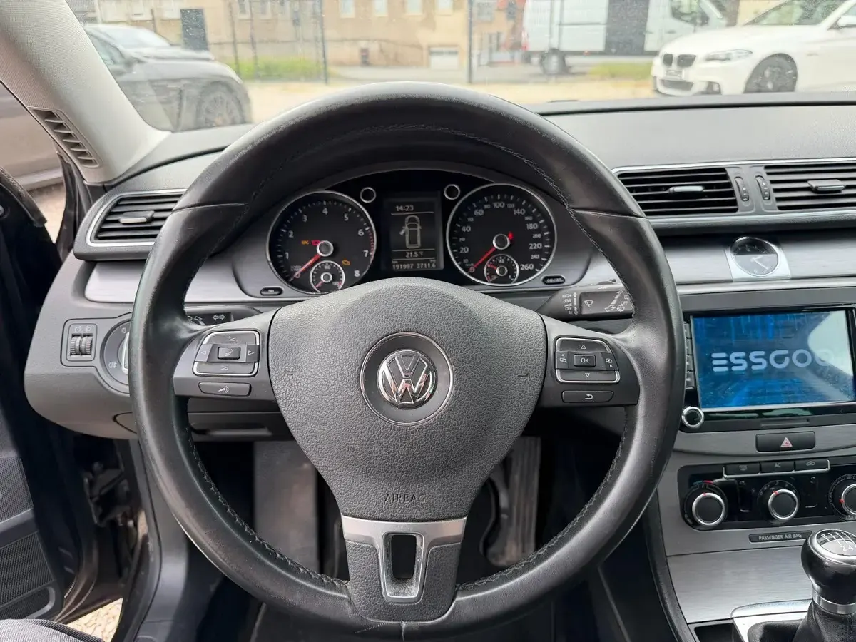 Gebraucht VW Passat Comfortline 122 PS (89 kW) 2011 Kombi