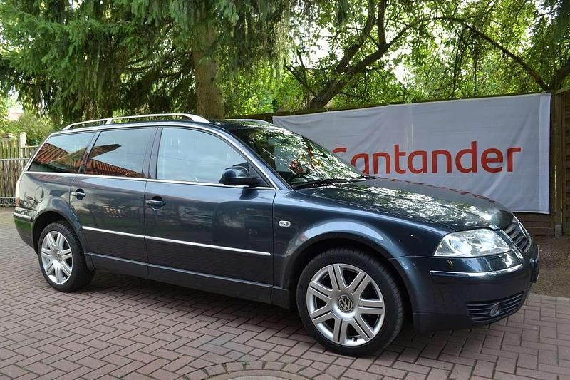 Grau Gebraucht 2003 VW Passat Trendline Kombi | 2.990 € (Etwas zu teuer) - Bild 1/4