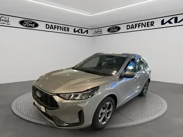 Gebraucht Ford Kuga ST-Line 190 PS (139 kW) 2025 Solarsilber SUV