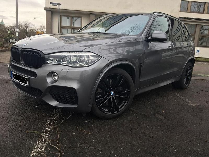 Gebraucht BMW X5 M50 Performance 381 PS (280 kW) 2017 Grau SUV