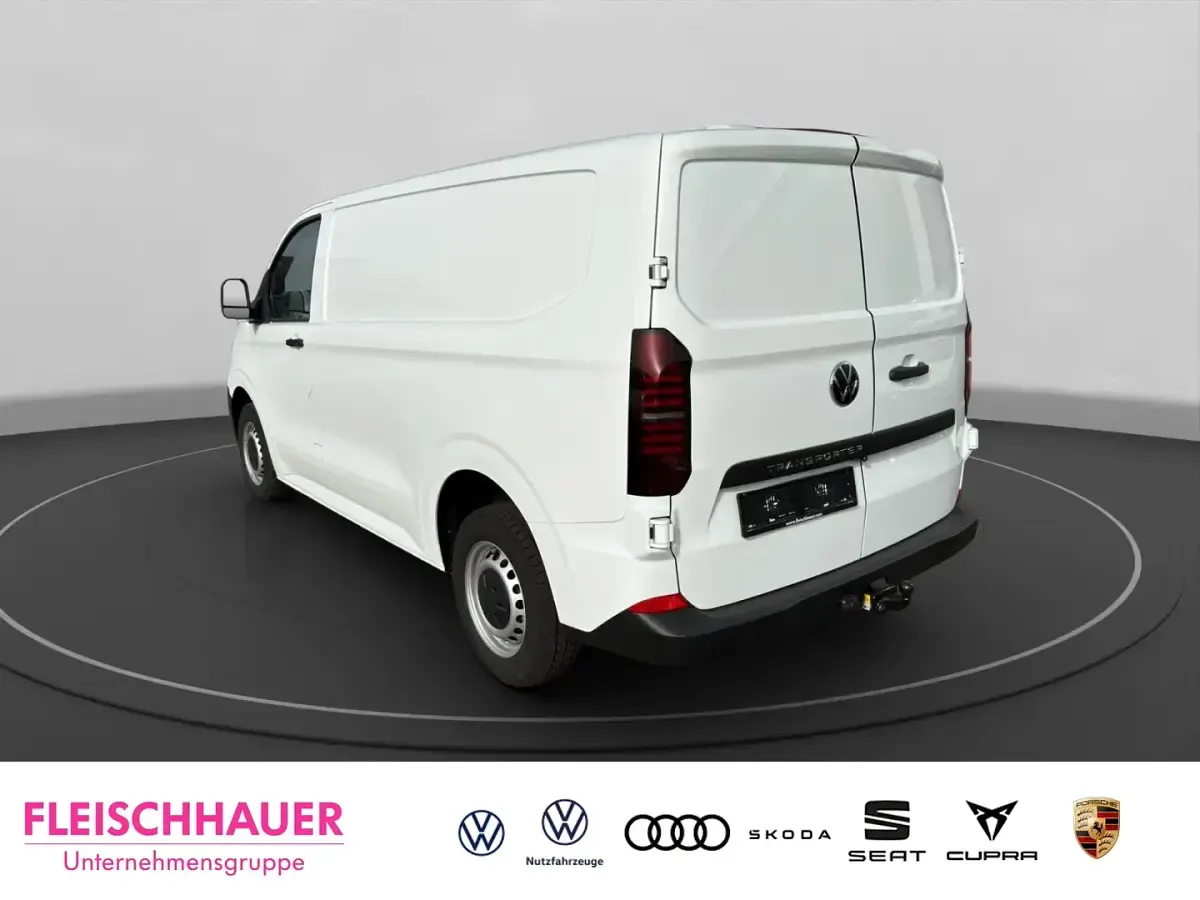 Gebraucht VW T7 150 PS (110 kW) 2025 Weiss Van