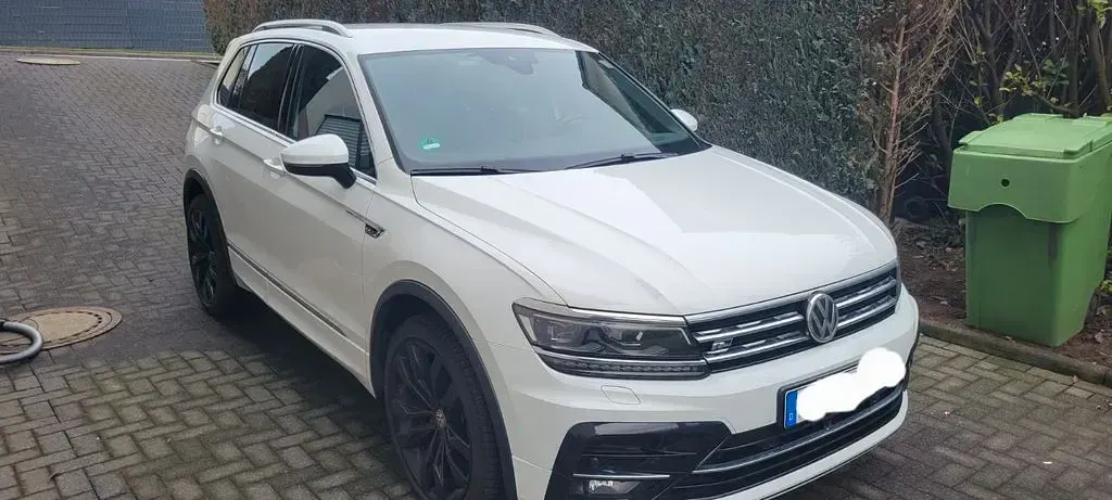 Gebraucht VW Tiguan R-line 240 PS (176 kW) 2019 Weiß SUV