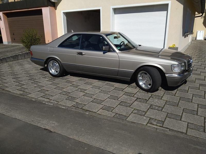 Gebraucht Mercedes 420 224 PS (164 kW) 1988 Silber Coupé