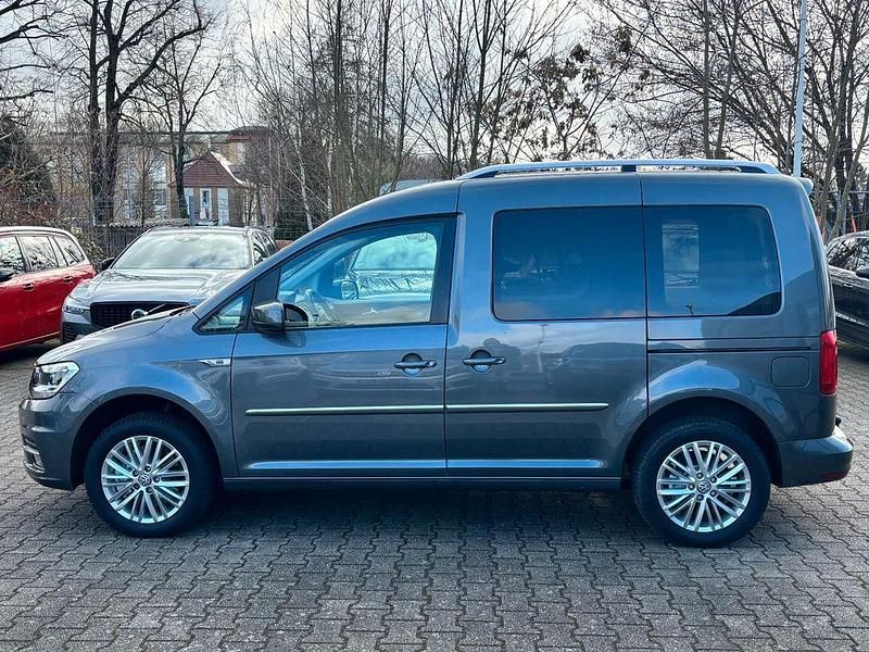 Gebraucht VW Caddy Highline 125 PS (91 kW) 2018 Indiumgrau Van / Kleinbus