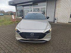 Beige Neu 2025 Mazda 3 Nagisa Limousine | 27.590 € - Bild 1/4