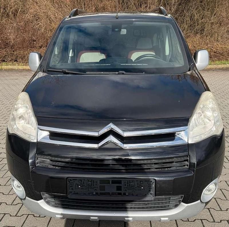 Gebraucht Citroën Berlingo SELECTION 98 PS (72 kW) 2012 Schwarz Van / Kleinbus