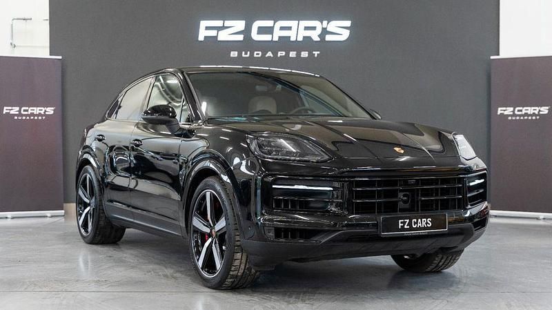 Gebraucht Porsche Cayenne Coupe 475 PS (349 kW) 2025 Schwarz SUV