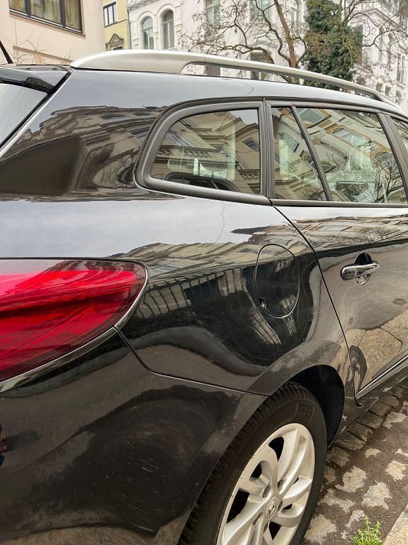 Gebraucht Renault Mégane III 116 PS (85 kW) 2013 Schwarz Limousine