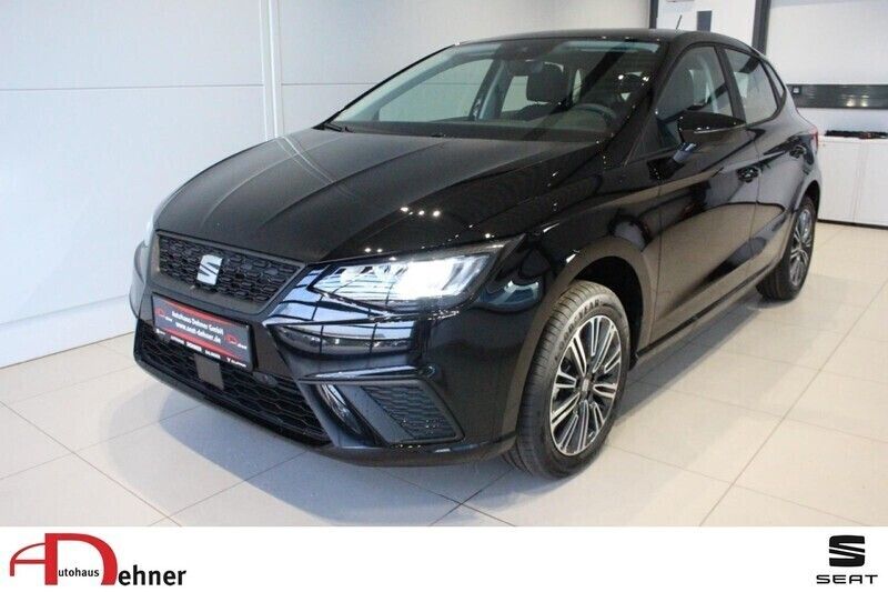 Mitternachtsschwarz Gebraucht 2024 Seat Ibiza Style Limousine | 22.980 € (Etwas zu teuer) - Bild 1/4