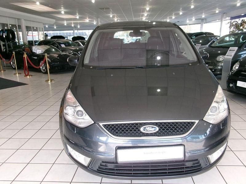 Gebraucht Ford Galaxy Ghia 140 PS (102 kW) 2006 Grau Van / Kleinbus