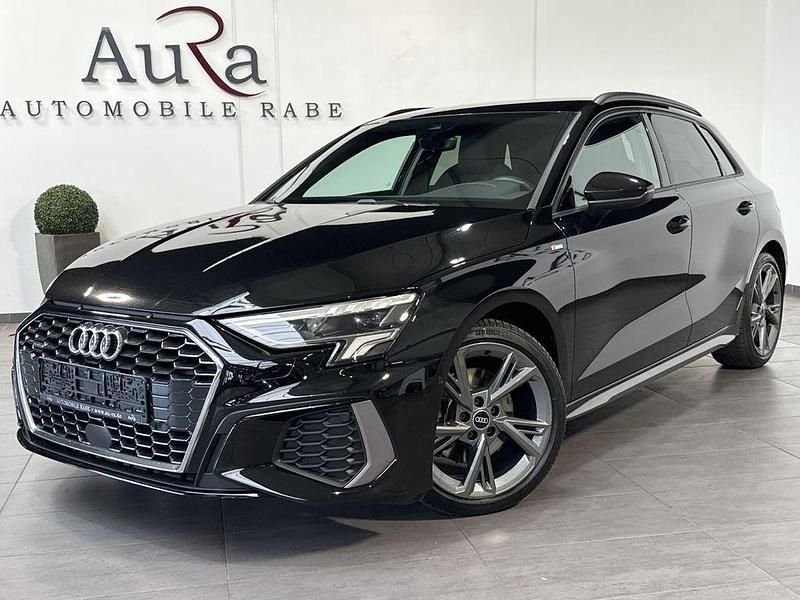 Mythosschwarz Gebraucht 2022 Audi A3 S-Line Limousine | 29.989 € (Etwas zu teuer) - Bild 1/4