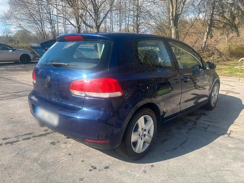 Second-hand VW Golf 122 CP (89 kW) 2009 Albastru Coupe