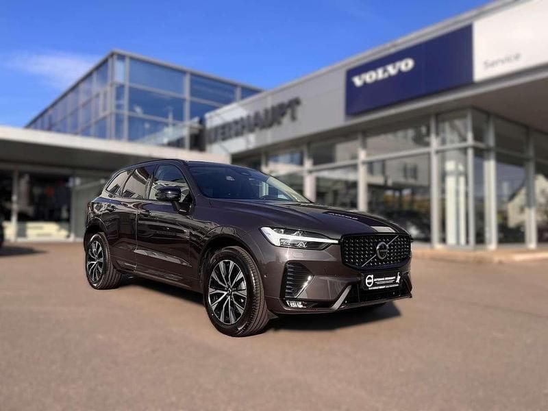 Gebraucht Volvo XC60 Plus 250 PS (183 kW) 2025 Grau (metallic) SUV