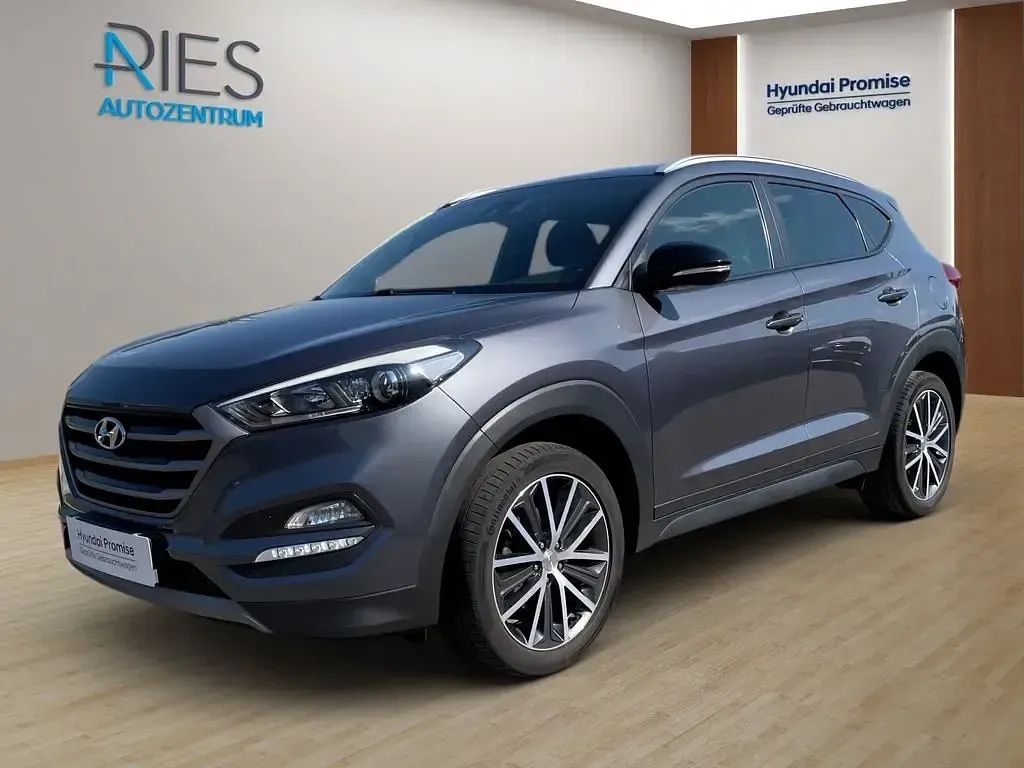 Gebraucht Hyundai Tucson Passion 177 PS (130 kW) 2018 Grau SUV