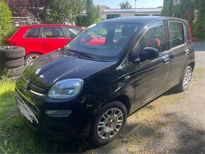 Schwarz Gebraucht 2019 Fiat Panda Kleinwagen | 7.500 € (Fairer Preis) - Bild 1/4