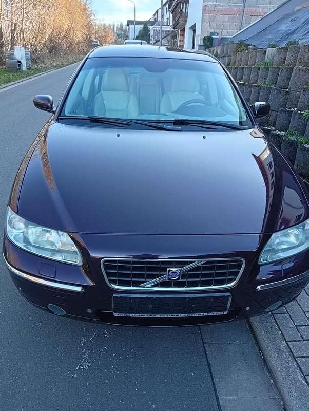 Gebraucht Volvo S60 Summum 170 PS (125 kW) 2005 Violett Limousine