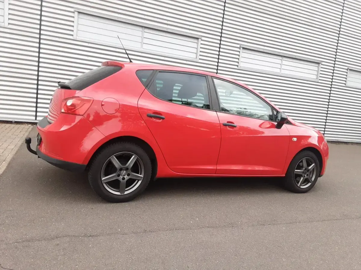 Gebraucht Seat Ibiza 86 PS (63 kW) 2009 Rot Kleinwagen