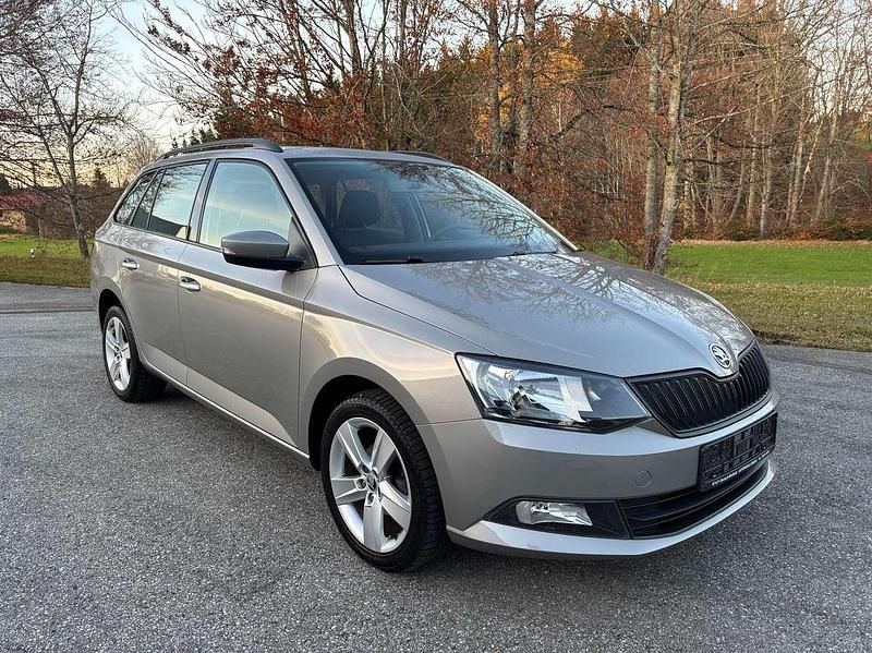 Capuccino beige Gebraucht 2018 Skoda Fabia Cool Plus Kombi | 11.950 € (Fairer Preis) - Bild 1/4