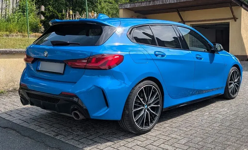 Gebraucht BMW M135 Performance 306 PS (225 kW) 2020 Blau Kleinwagen