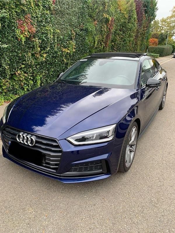 Blau Gebraucht 2019 Audi A5 S-Line Coupé | 28.000 € (Superpreis) - Bild 1/4