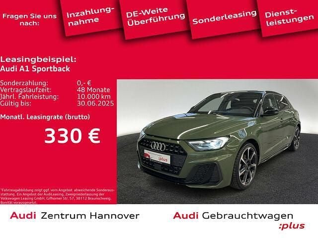 Distriktgrün metallic Gebraucht 2024 Audi A1 Sportback S-Line Kleinwagen | 27.450 € (Etwas zu teuer) - Bild 1/2