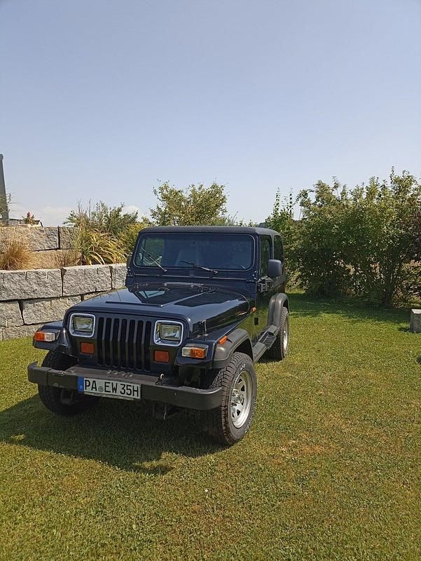 Schwarz Gebraucht 1991 Jeep Wrangler SUV | 7.600 € - Bild 1/4
