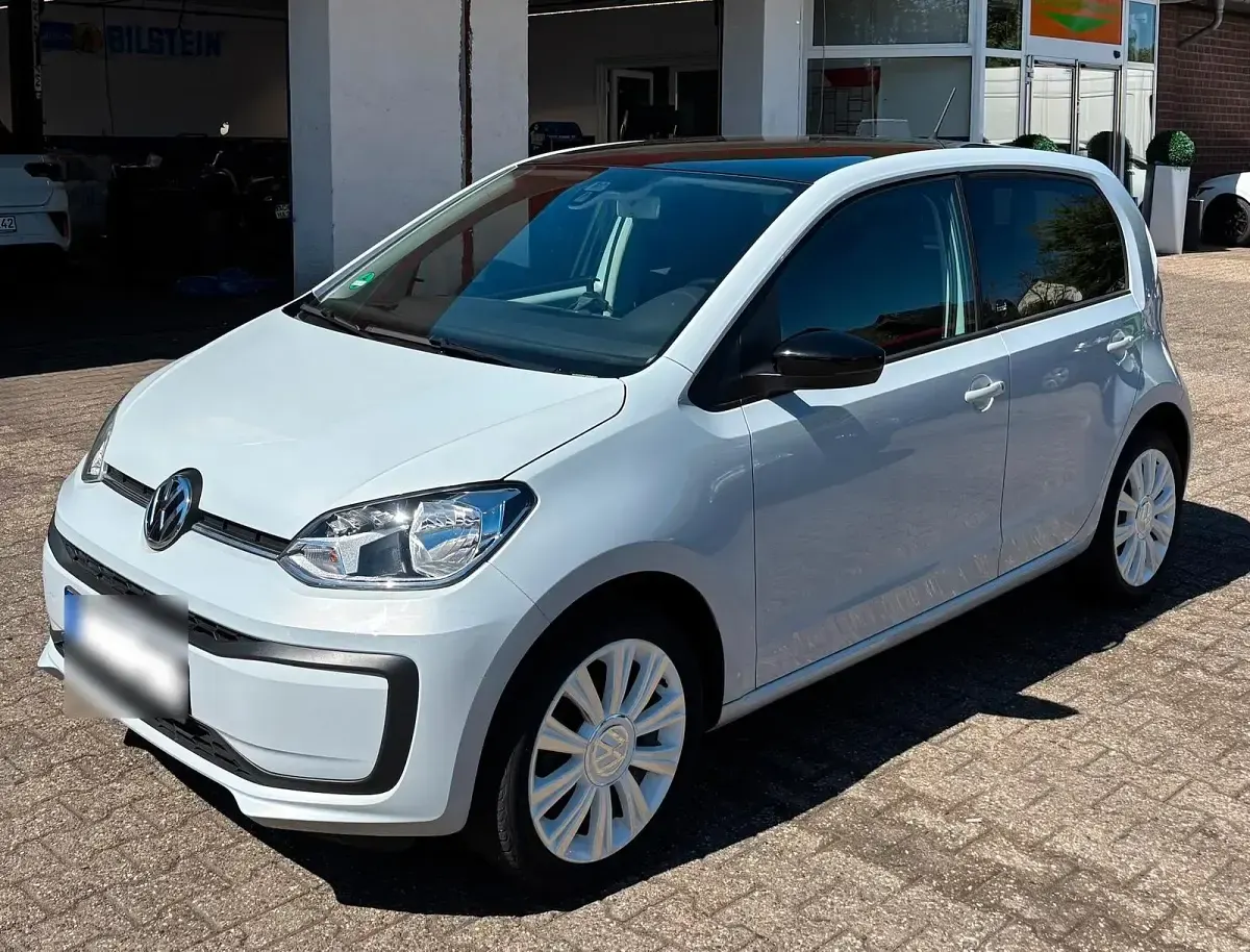 Second-hand VW up! Sound 75 CP (55 kW) 2017 Alb Hatchback