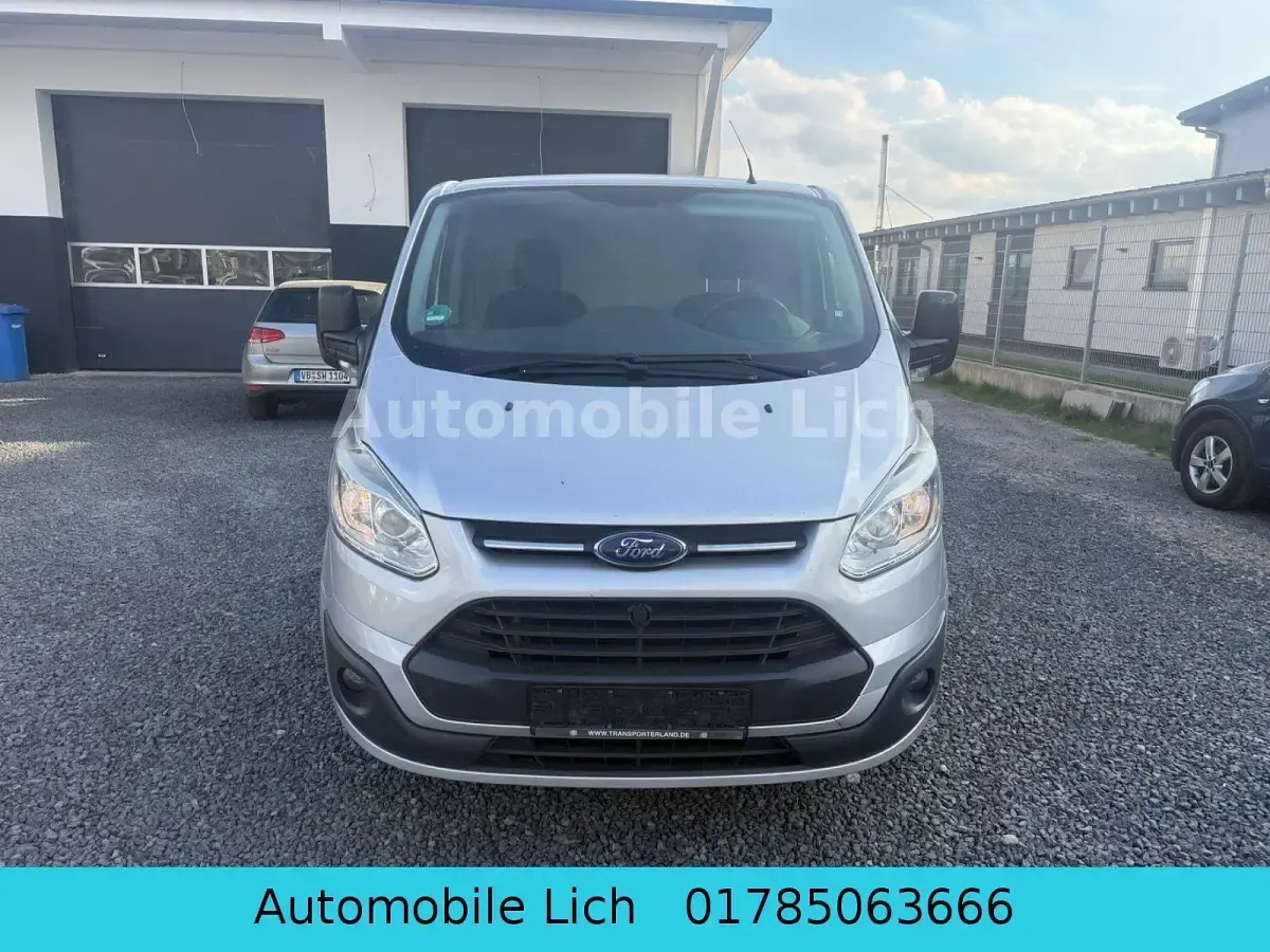 Gebraucht Ford Transit Custom Trend 125 PS (91 kW) 2014 Silber Van / Kleinbus