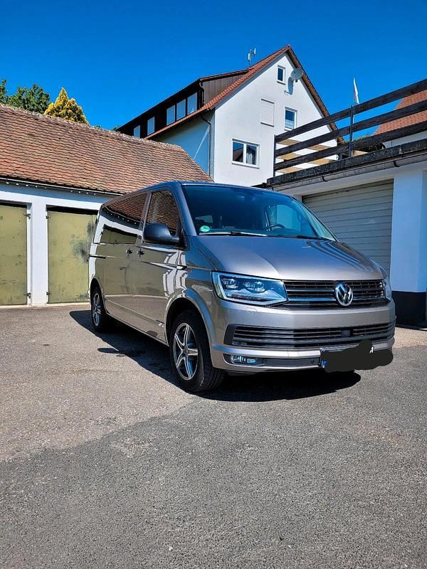 Gebraucht VW T6 150 PS (110 kW) 2019 Beige Van