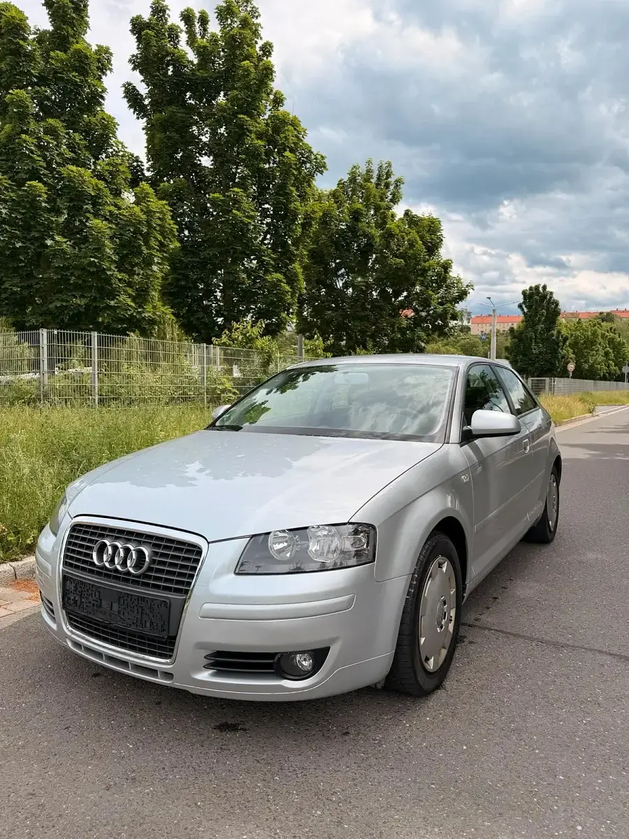 Gebraucht Audi A3 105 PS (77 kW) 2008 Silber Kleinwagen