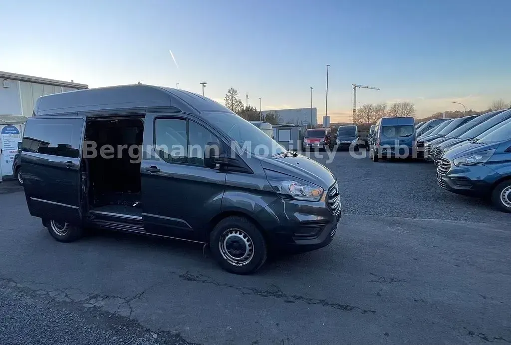 Usata Ford Transit Custom 105 CV (77 kW) 2018 Grigio Monovolume