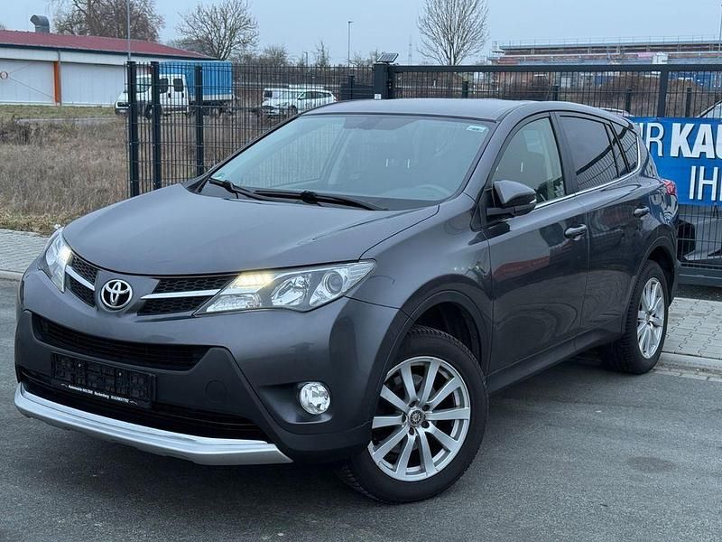 Gebraucht Toyota RAV4 150 PS (110 kW) 2013 Grau SUV