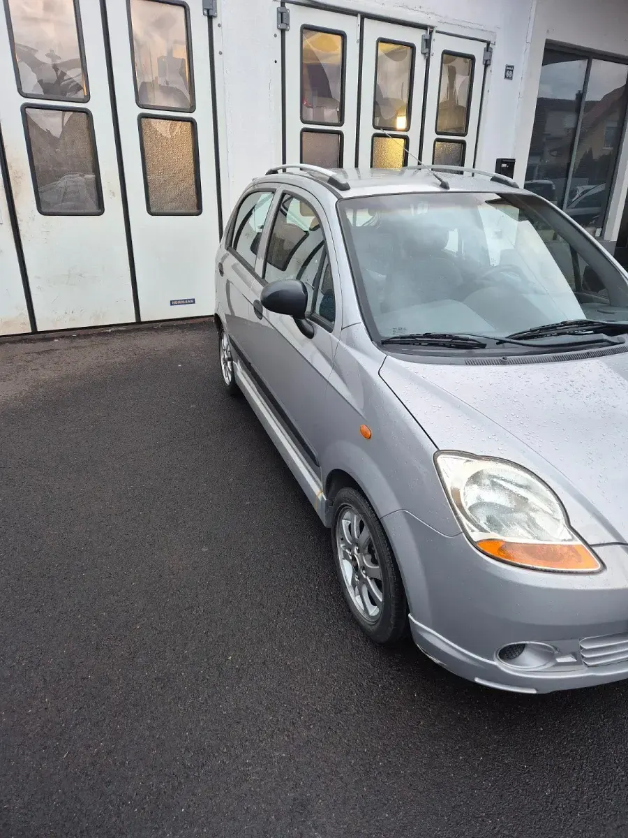 Gebraucht Chevrolet Matiz 66 PS (48 kW) 2007 Grau Kleinwagen
