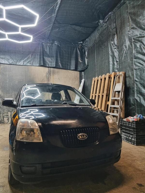 Schwarz Gebraucht 2007 Kia Picanto Kleinwagen | 300 € (Superpreis) - Bild 1/4