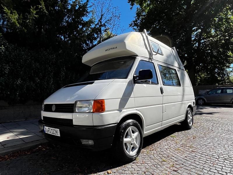 Weiß Gebraucht 1993 VW T4 California Van | 24.500 € - Bild 1/4