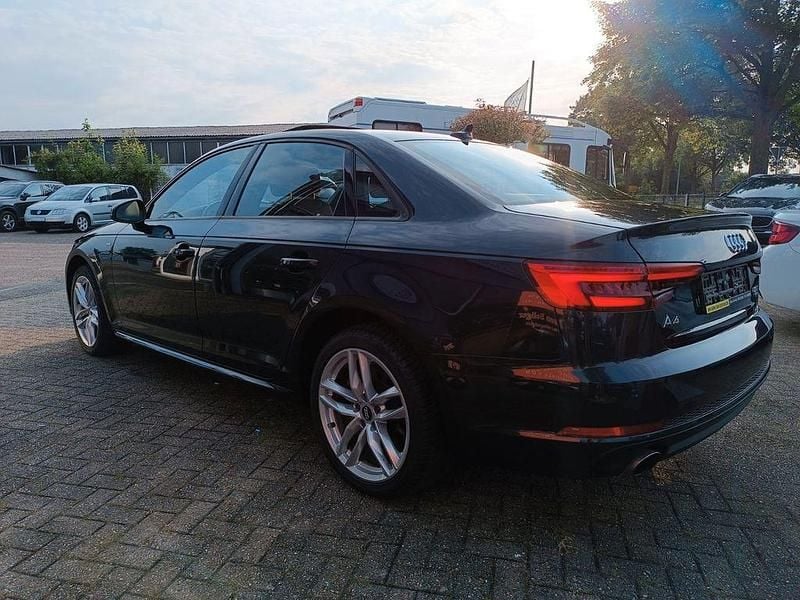 Usata Audi A4 Sport 252 CV (185 kW) 2017 Blu Berlina