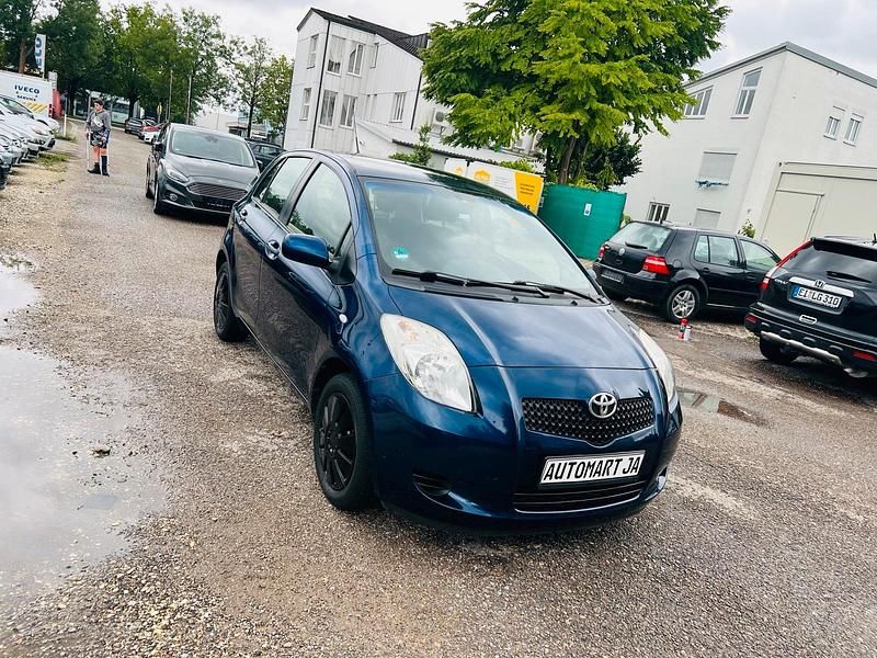 Blau Gebraucht 2007 Toyota Yaris Kleinwagen | 2.500 € (Fairer Preis) - Bild 1/4