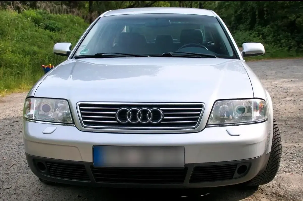 Gebraucht Audi A6 150 PS (110 kW) 2000 Silber Limousine
