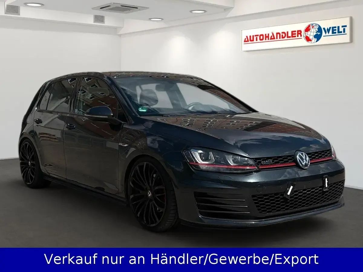 Gebraucht VW Golf VII GTI 220 PS (161 kW) 2015 Grau Limousine