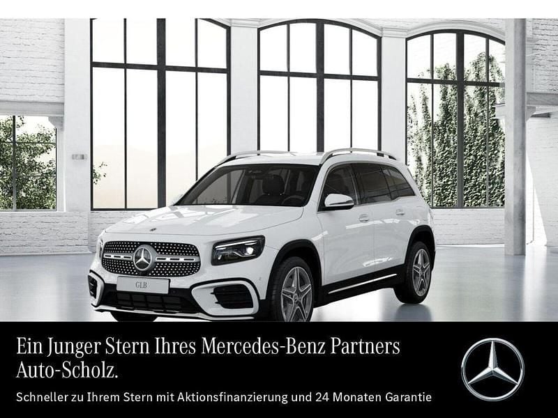 Weiß Gebraucht 2024 Mercedes GLB200 AMG SUV | 42.328 € (Fairer Preis) - Bild 1/3