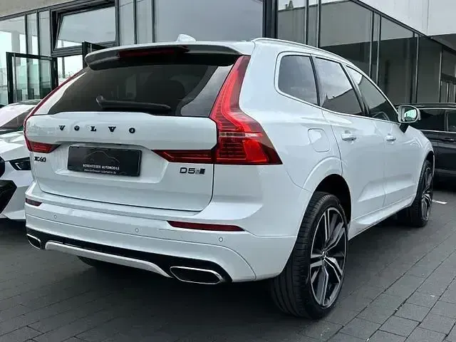 Usata Volvo XC60 R-Design 235 CV (172 kW) 2017 Bianco SUV
