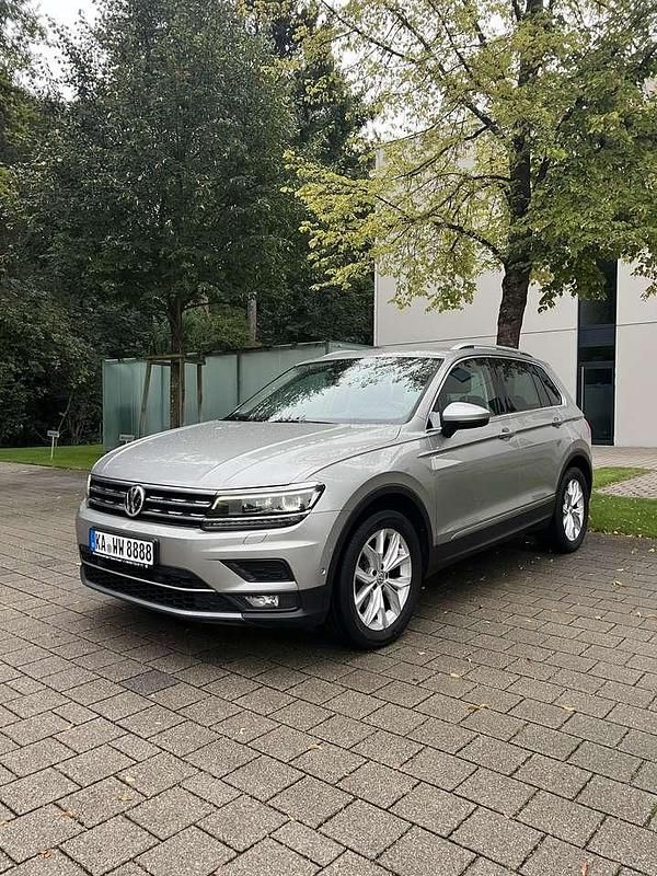 Grau Gebraucht 2019 VW Tiguan Individual SUV | 29.000 € (Fairer Preis) - Bild 1/4