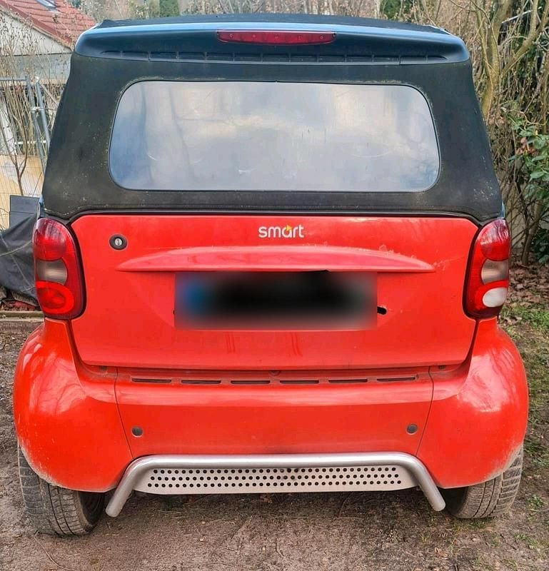 Używany Smart ForTwo Cabrio 61 KM (44 kW) 2003 Czerwony Kabriolet