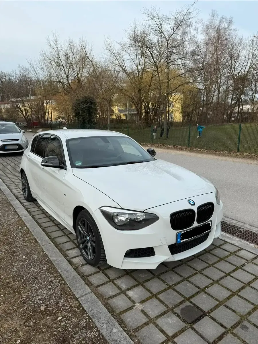 Gebraucht BMW 116 M Sport 136 PS (100 kW) 2013 Weiß Kleinwagen