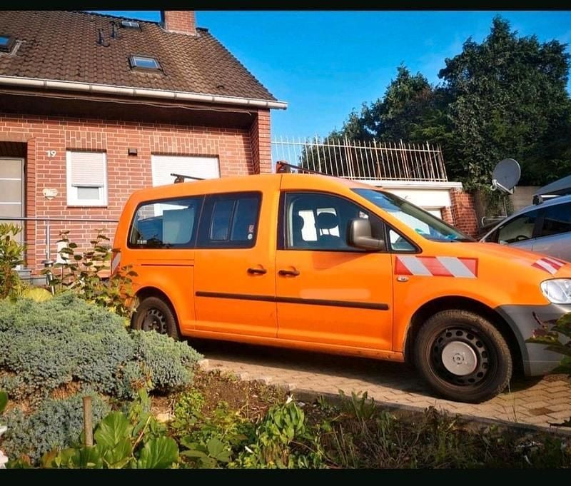 Orange Gebraucht 2009 VW Caddy Maxi Life Van / Kleinbus | 2.100 € - Bild 1/3