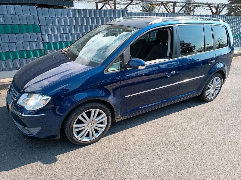 Gebraucht VW Touran 140 PS (102 kW) 2007 Blau Van / Kleinbus