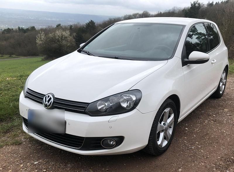 Gebraucht VW Golf VI Highline 160 PS (117 kW) 2009 Weiß Kleinwagen