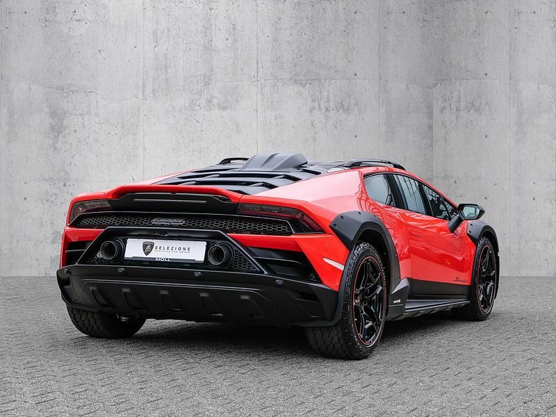 Gebraucht Lamborghini Huracán 610 PS (448 kW) 2023 Arancio xanto (orange) Coupé