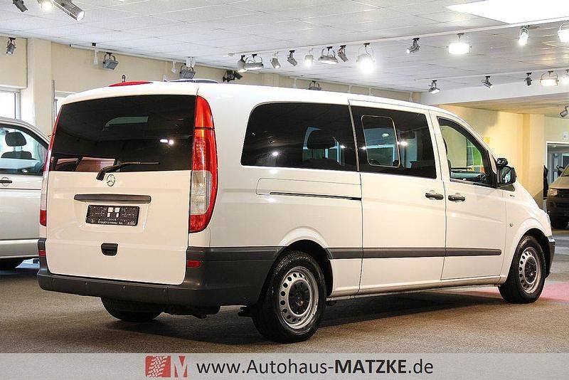 Gebraucht Mercedes Vito 163 PS (119 kW) 2012 Weiß Van
