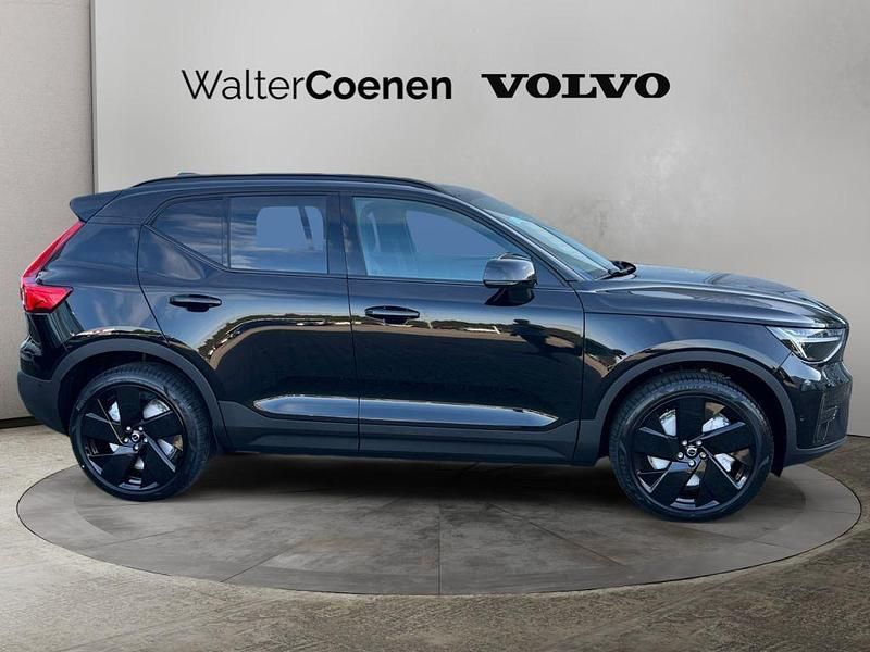 Neu Volvo EX40 185 kW (252 PS) 2026 Schwarz SUV